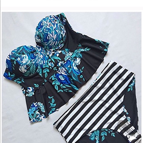 Flower Peplum Cobalt Tankini Reversible Bottom - Picture 5 of 6